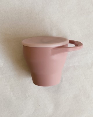 FOLDABLE SILICONE SNACK CUP | LET'S GO OUT LIGHT PINK ΡΟΖ