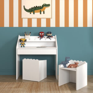 Γραφείο Book Nook snow Montessori – συμπαγές γραφείο για παιδιά συμπεριλαμβάνει μια καρεκλα